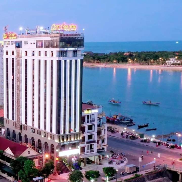 Ckc Thien Duong Hotel Dong Hoi Bagian luar foto