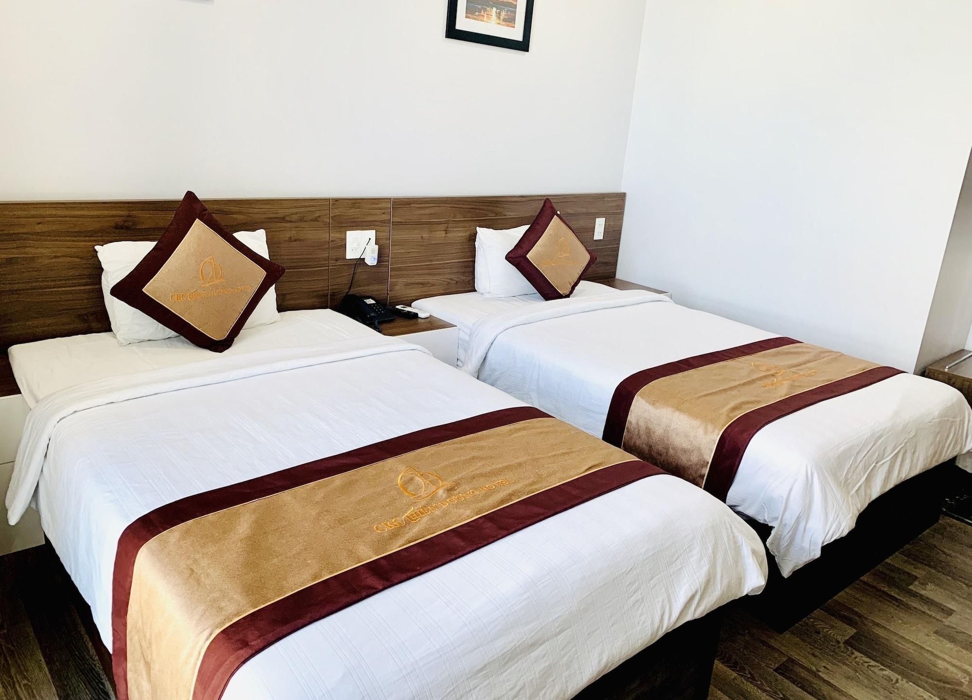Ckc Thien Duong Hotel Dong Hoi Bagian luar foto